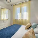 Petra's Place - Sea View דירה *