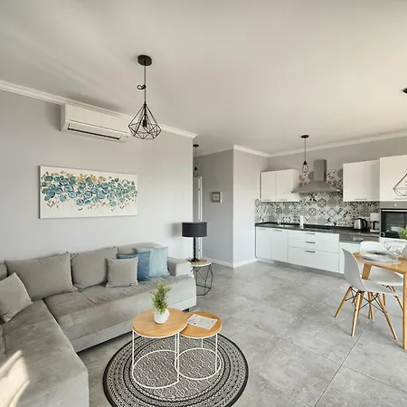 Petra's Place - Sea View סלאטינה